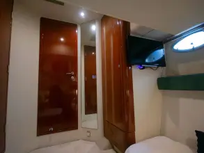 Thumbnail von Fairline Phantom 46 SCARLET