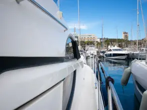 Thumbnail von Fairline Phantom 46 SCARLET