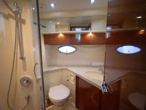 Thumbnail von Fairline Phantom 46 SCARLET