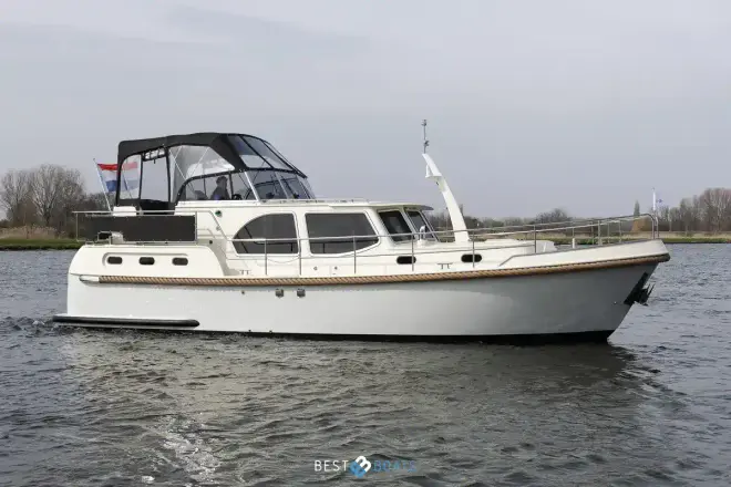 Jetten 37 AC-RS