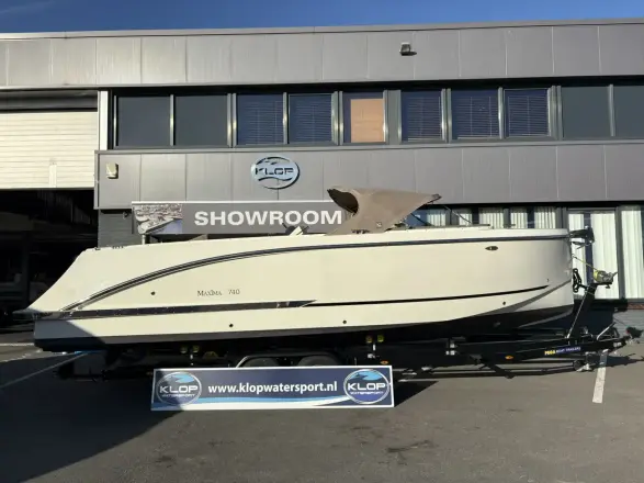 Maxima 740