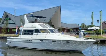 Whitewater Wolfe 46 Flybridge