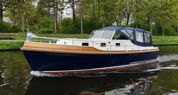 Vedette 8.80