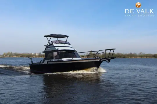 Striker 44