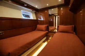 Thumbnail von Falcon 102 Flybridge NORTHSTAR I