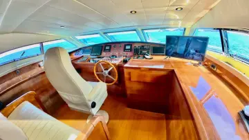 Thumbnail von Falcon 102 Flybridge NORTHSTAR I