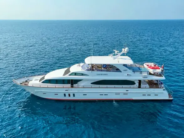 New Ocean Yachts 95 LADY EILEEN II