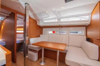 Thumbnail von Jeanneau Sun Odyssey 440 Trinity