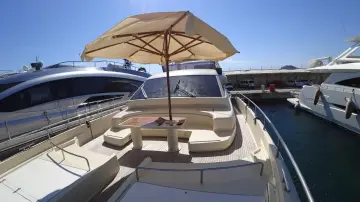 Thumbnail von Ferretti Yachts 840