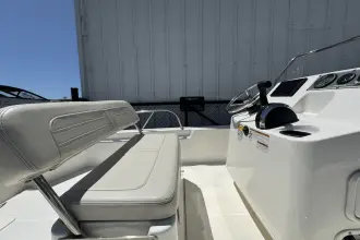 Thumbnail von Boston Whaler 150 Montauk