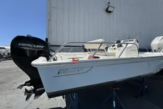 Thumbnail von Boston Whaler 150 Montauk