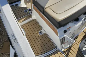 Thumbnail von Sea Ray SPX 210 Outboard