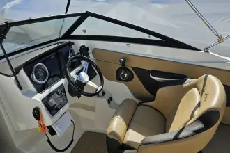 Thumbnail von Sea Ray SPX 210 Outboard