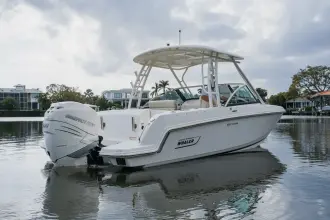 Thumbnail von Boston Whaler 230 Vantage