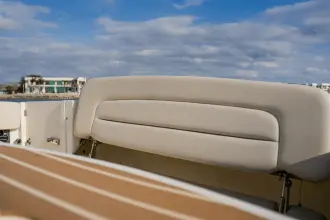 Thumbnail von Boston Whaler 230 Vantage