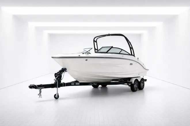 Sea Ray SPX 210 