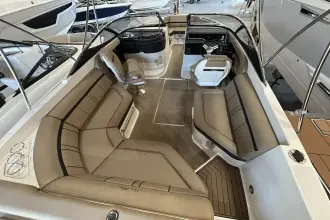 Thumbnail von Sea Ray SLX 250