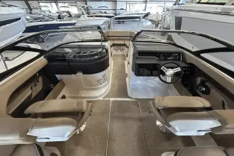 Thumbnail von Sea Ray SLX 250