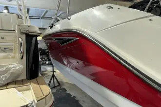 Thumbnail von Sea Ray SLX 250