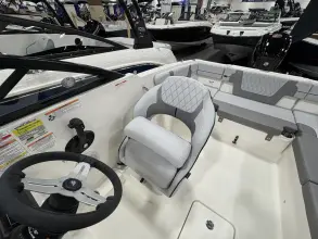 Thumbnail von Bayliner VR4