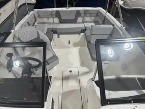 Thumbnail von Bayliner VR4