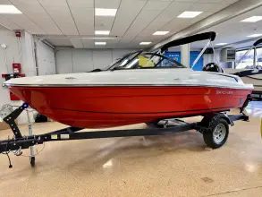 Thumbnail von Bayliner VR4