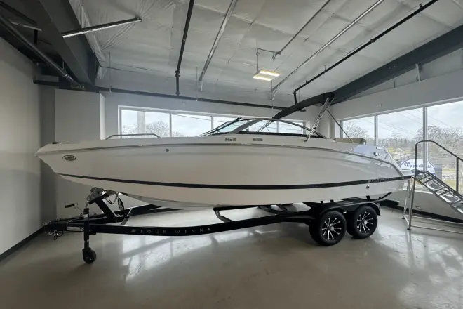 Four Winns HD3