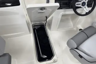 Thumbnail von Bayliner VR4