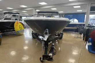 Thumbnail von Bayliner VR4