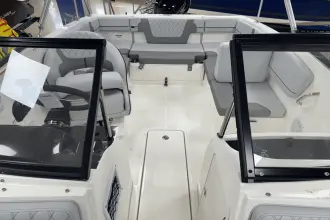 Thumbnail von Bayliner VR4