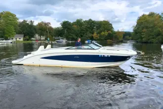 Sea Ray 290 Sundeck