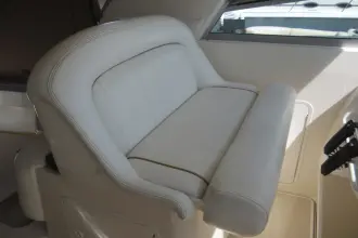 Thumbnail von Sea Ray 330 Express Cruiser