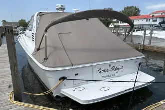 Thumbnail von Sea Ray 330 Express Cruiser