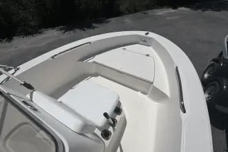 Thumbnail von Robalo R160