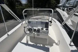 Thumbnail von Robalo R160