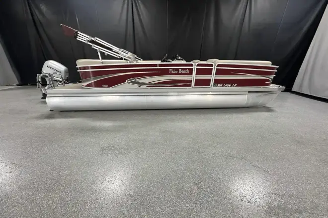 Palm Beach Cruise 220