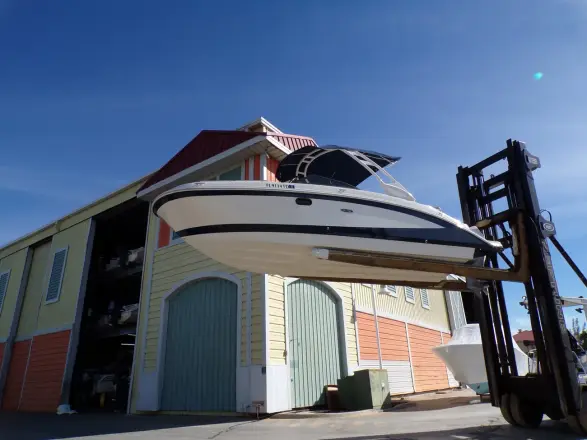 Sea Ray SDX 270