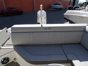 Thumbnail von Sea Ray SDX 270