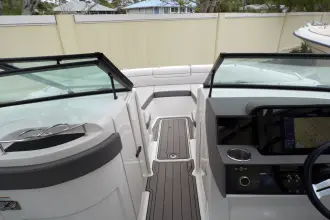 Thumbnail von Sea Ray SDX 270