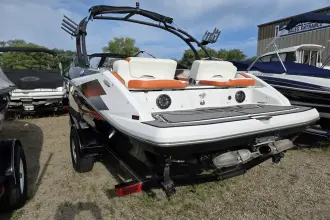 Thumbnail von Scarab Boats 215 H.O.