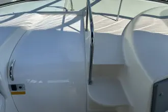 Thumbnail von Cruisers Yachts 3870