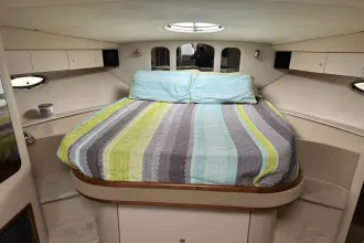 Thumbnail von Cruisers Yachts 3870