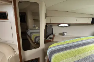 Thumbnail von Cruisers Yachts 3870