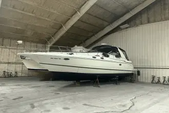 Thumbnail von Cruisers Yachts 3870