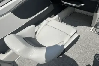 Thumbnail von Crownline 210 SS