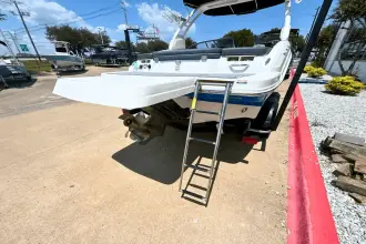 Thumbnail von Chaparral 230 SSI