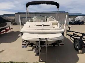 Thumbnail von Sea Ray 240 Sundeck