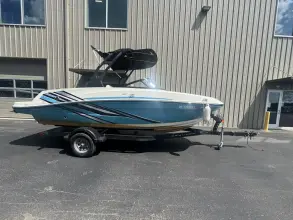 Thumbnail von Bayliner VR5