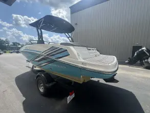 Thumbnail von Bayliner VR5