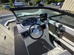 Thumbnail von Sea Ray SDX 220